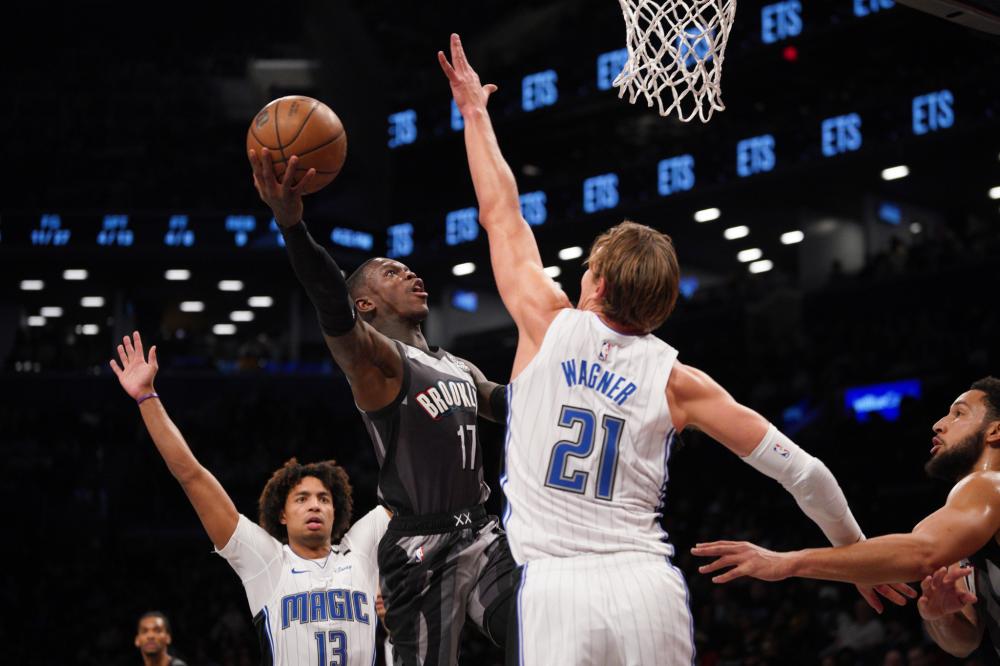 更是奥地利 更是奥地利