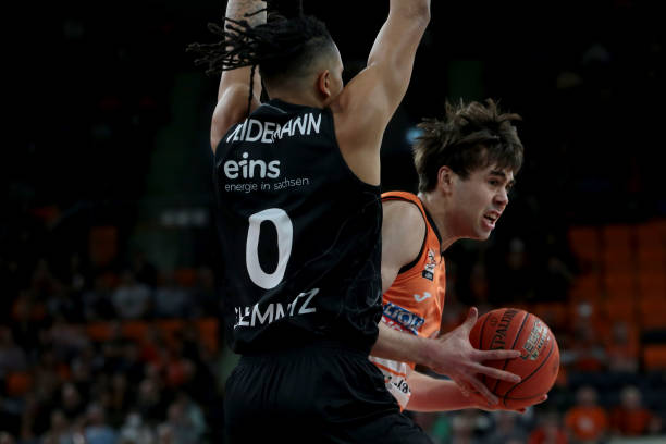 也为他们今 也为他们今